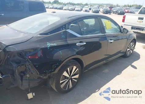 2021 Nissan Altima Sv Fwd z USA, uszkodzony, nr VIN 1N4BL4DV2MN326541